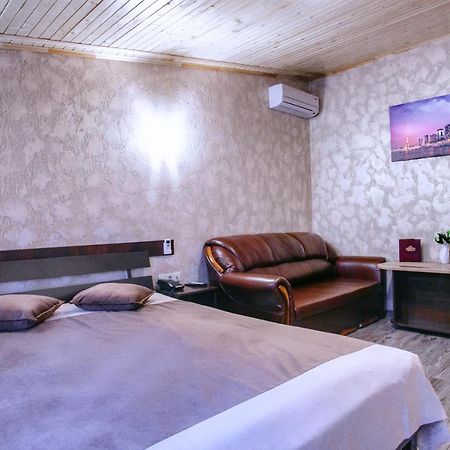 Hotel Fortuna Lviv Luaran gambar