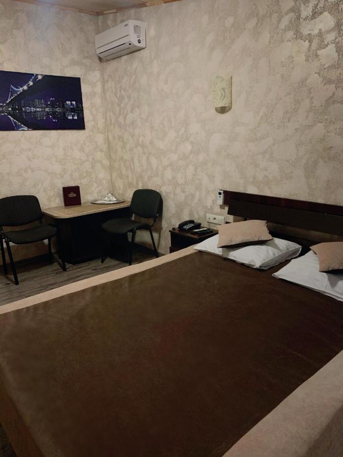 Hotel Fortuna Lviv Luaran gambar