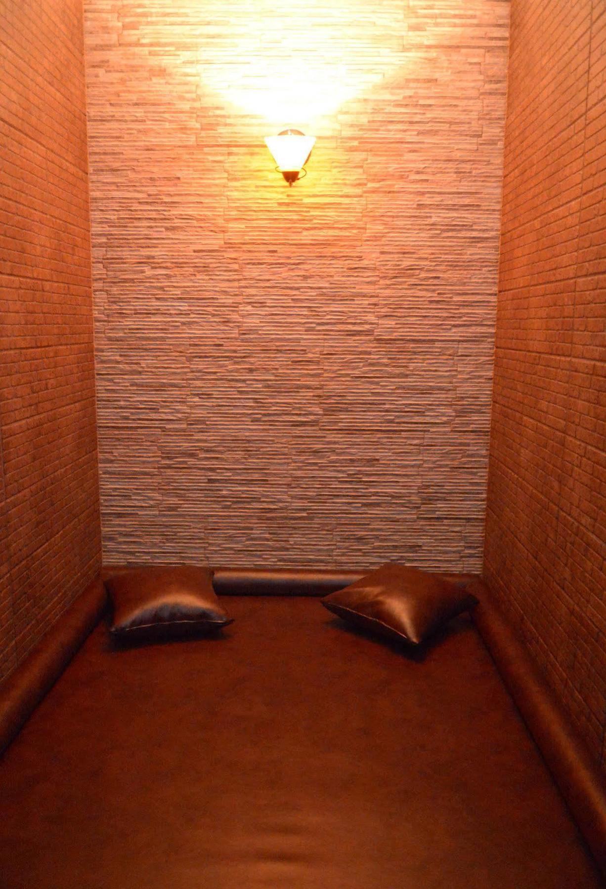 Hotel Fortuna Lviv Luaran gambar