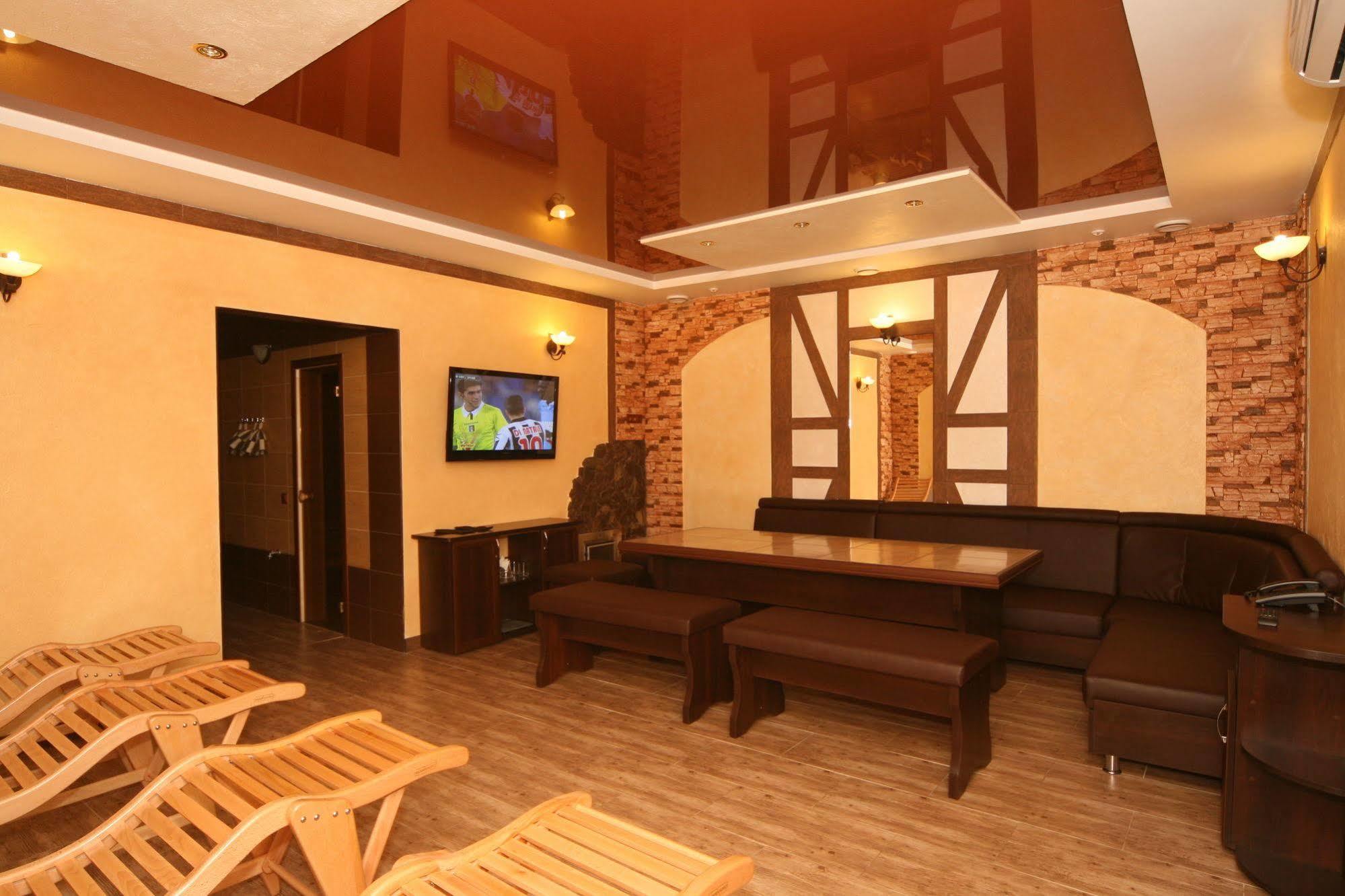 Hotel Fortuna Lviv Luaran gambar