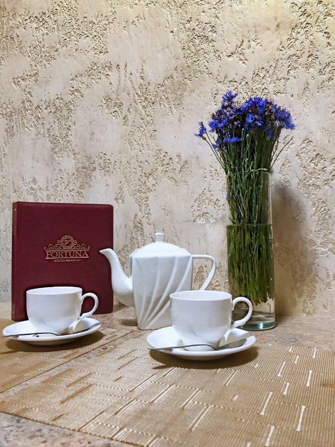 Hotel Fortuna Lviv Luaran gambar