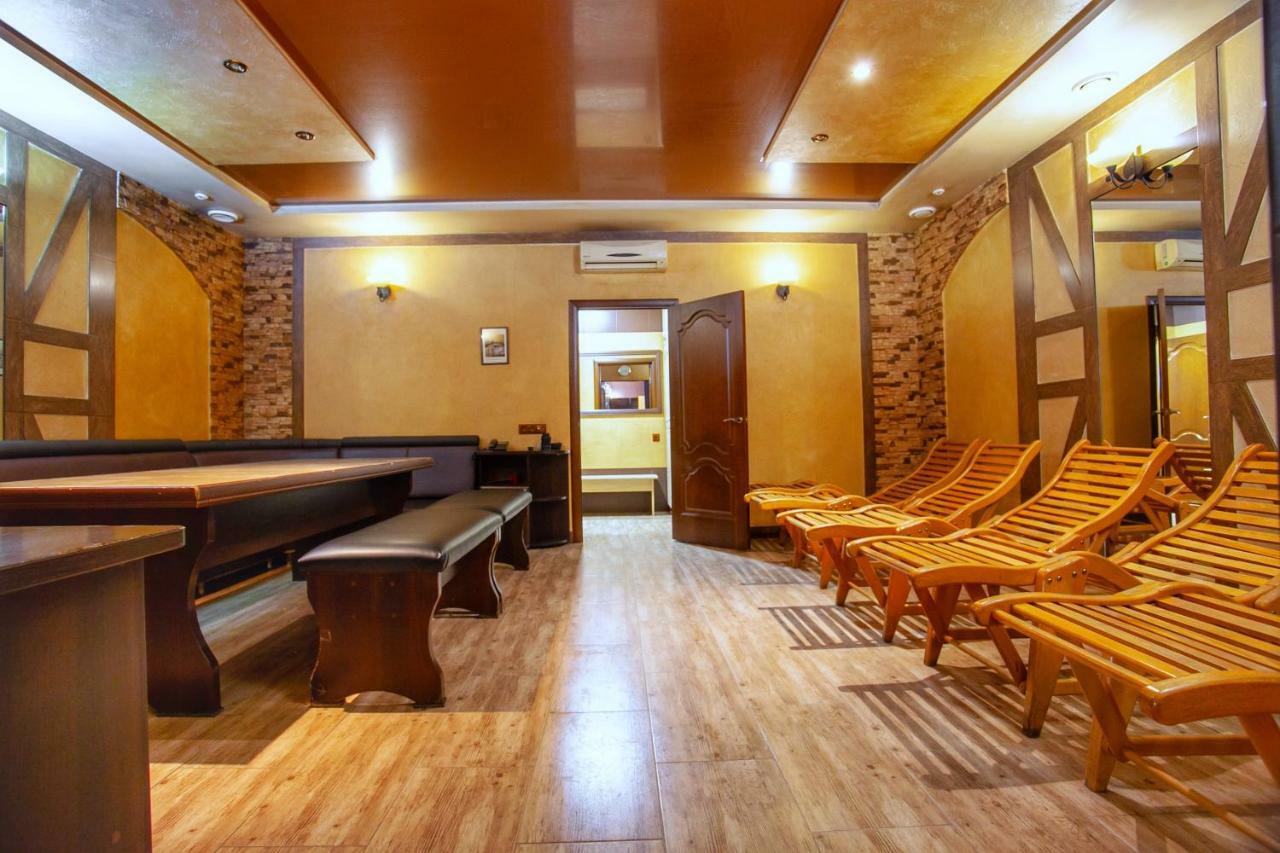 Hotel Fortuna Lviv Luaran gambar