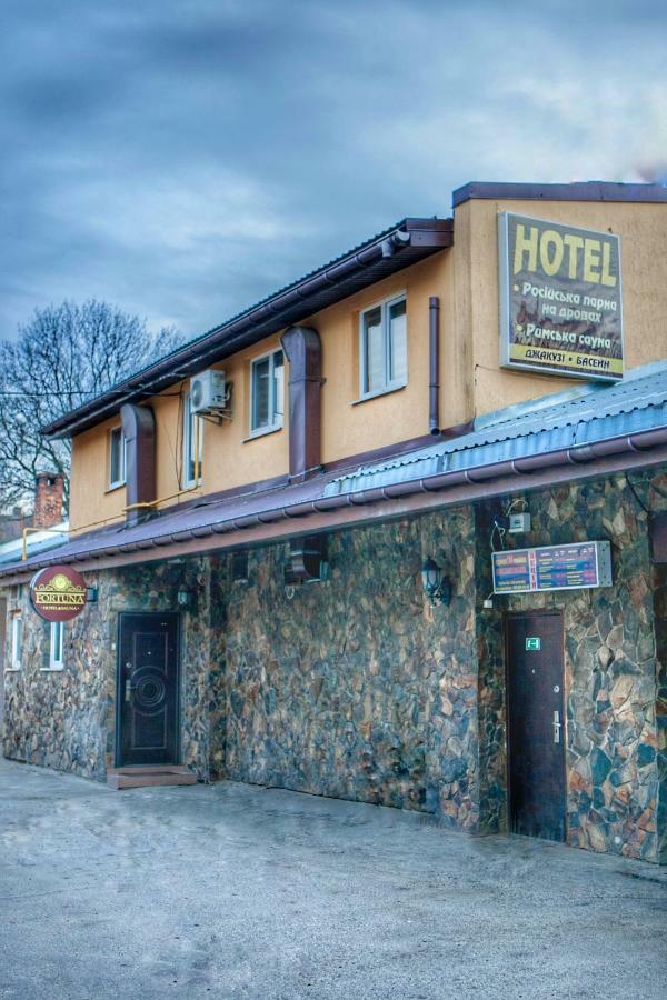 Hotel Fortuna Lviv Luaran gambar